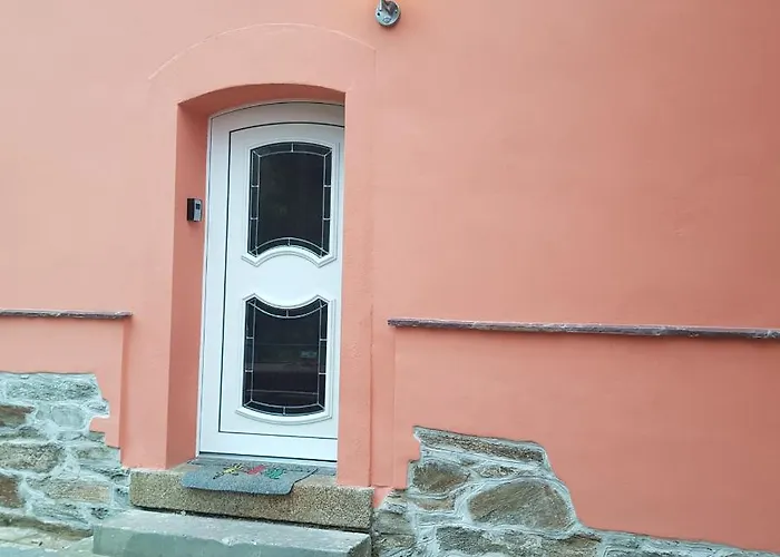 West - Alte Schule Sachswitz *