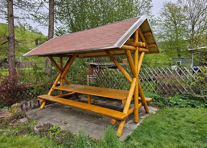 West - Alte Schule Sachswitz *